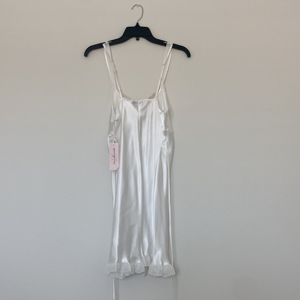 Gorgeous Bridal Nightgown from Linea Donatella - Picture 2 of 7